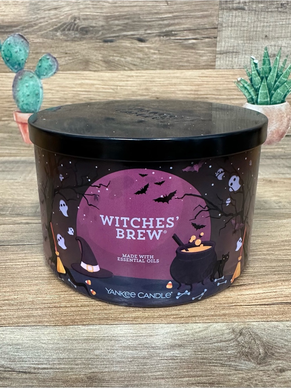Yankee Candle Witches Brew 3 wick 18oz